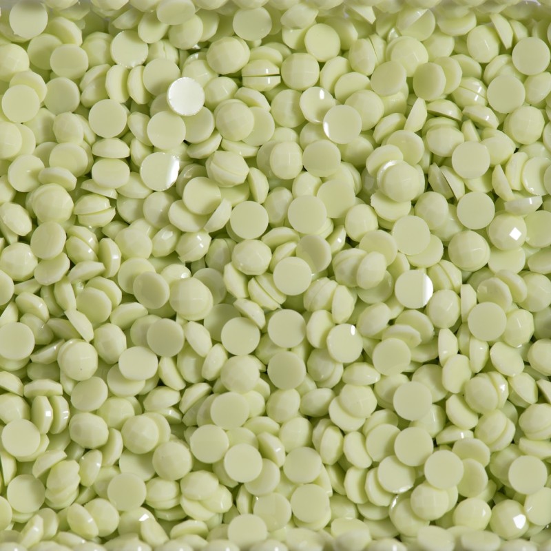 Boîte "Dotz" DIAMOND DOTZ® 12g - Vert pale Chartreuse (8236)